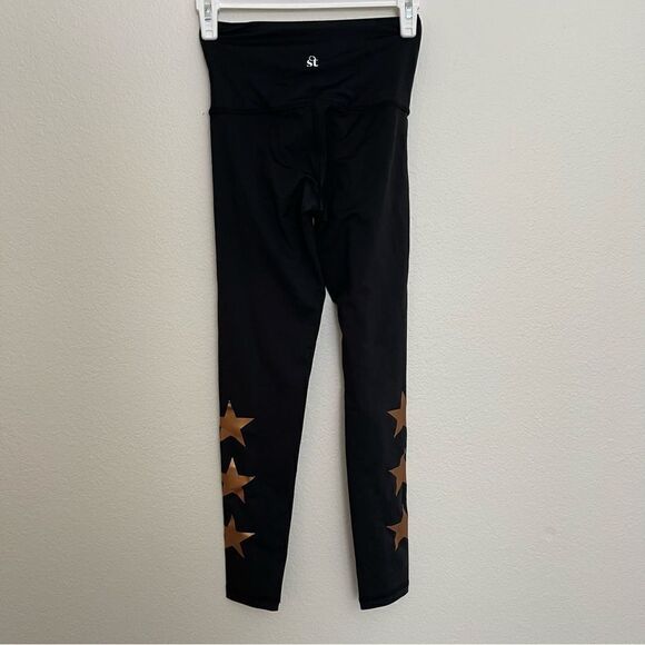 Strut! Black with Gold Stars Leggings Size Small - Picture 2 of 5